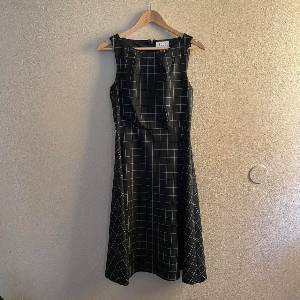 Midi Cubic Pattern Printed Sleeveless Dress Size 6